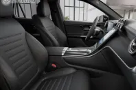 Mercedes-Benz GLC 300 (Clasa GLC) din 2025 cu 11.480 km - oferta MER188035 - foto 9