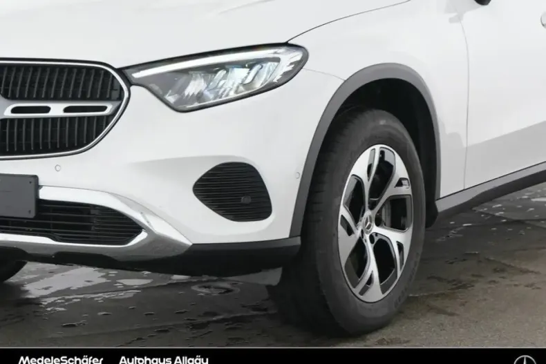 Mercedes-Benz GLC 300 (Clasa GLC) din 2024 cu 28.427 km - oferta MER188039 - foto 3