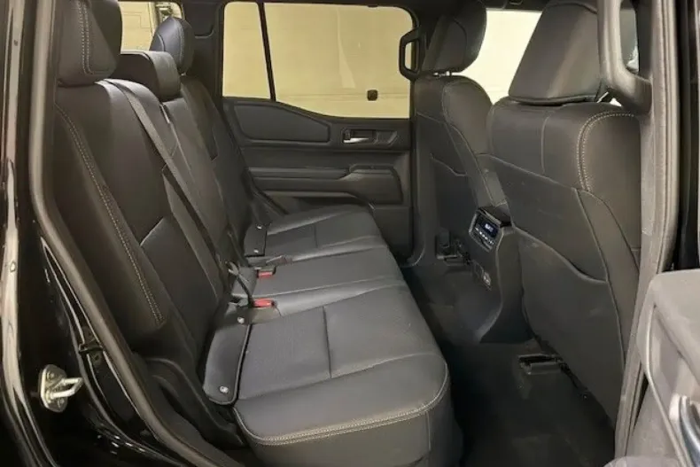 Toyota Land Cruiser din 2025 cu 56.000 km - oferta TOY188040 - foto 13