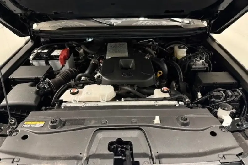 Toyota Land Cruiser din 2025 cu 56.000 km - oferta TOY188040 - foto 21