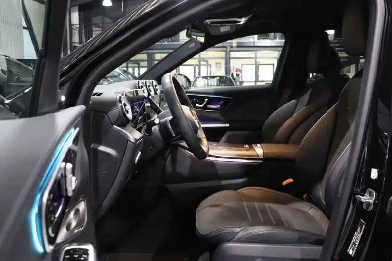 Mercedes-Benz GLC 300 (Clasa GLC) din 2024 cu 20.000 km - oferta MER188043 - foto 16