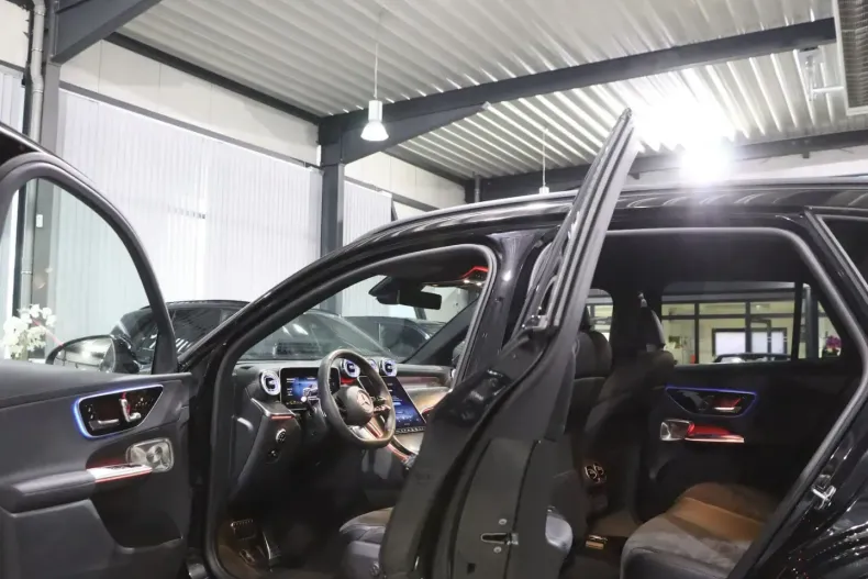 Mercedes-Benz GLC 300 (Clasa GLC) din 2024 cu 20.000 km - oferta MER188043 - foto 17