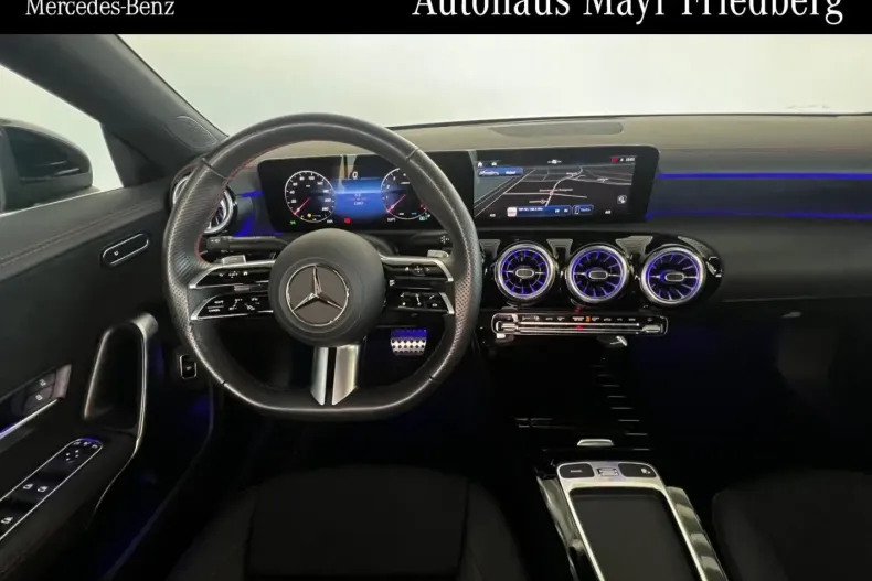 Mercedes-Benz CLA 250 (Clasa CLA) din 2024 cu 12.093 km - oferta MER188044 - foto 16