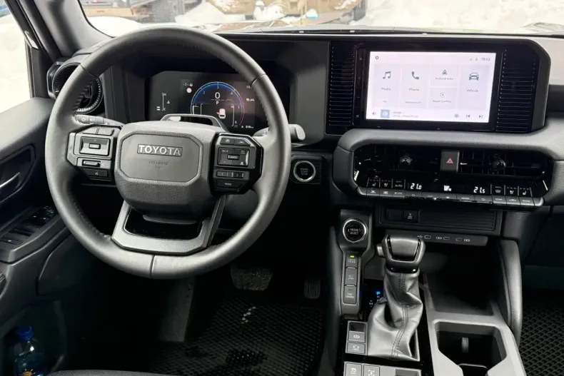 Toyota Land Cruiser din 2024 cu 27.000 km - oferta TOY188047 - foto 6