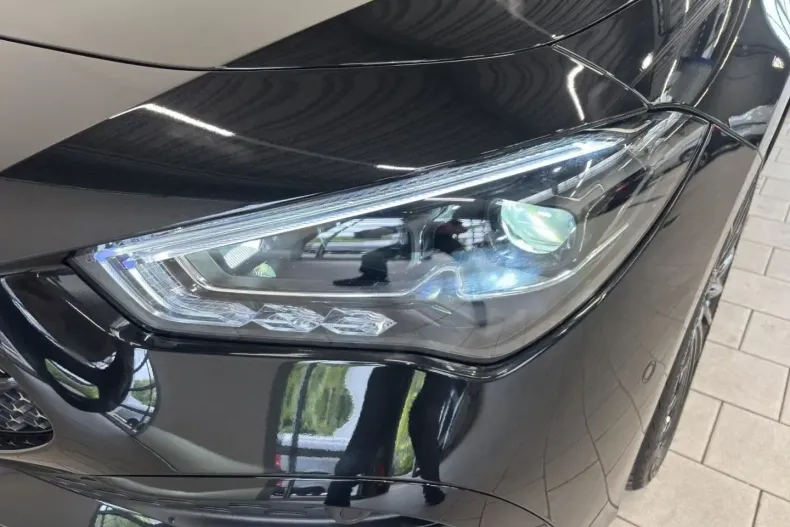 Mercedes-Benz CLA 250 (Clasa CLA) din 2024 cu 7.635 km - oferta MER188050 - foto 13