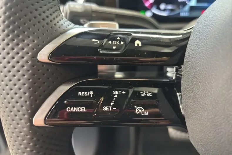 Mercedes-Benz CLA 250 (Clasa CLA) din 2024 cu 7.635 km - oferta MER188050 - foto 17