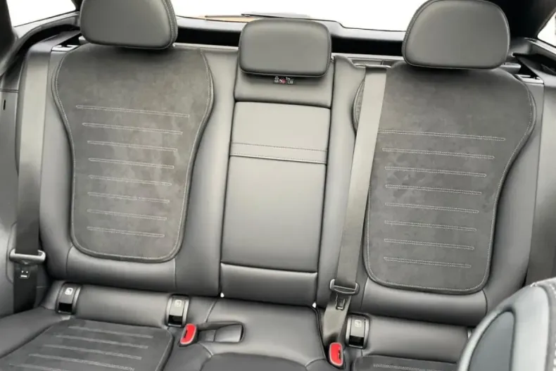 Mercedes-Benz GLC 300 (Clasa GLC) din 2024 cu 29.800 km - oferta MER188052 - foto 7