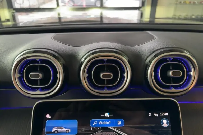 Mercedes-Benz GLC 300 (Clasa GLC) din 2024 cu 23.000 km - oferta MER188053 - foto 14