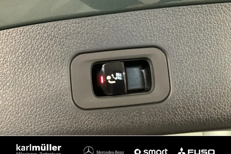 Mercedes-Benz GLC 300 (Clasa GLC) din 2024 cu 25.489 km - oferta MER188054 - foto 14