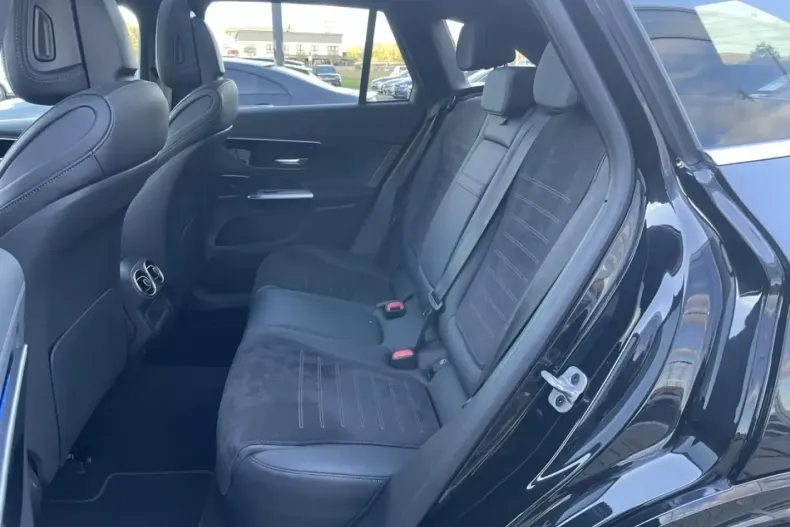 Mercedes-Benz GLC 300 (Clasa GLC) din 2024 cu 58.700 km - oferta MER188056 - foto 11