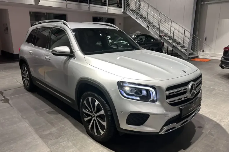 Mercedes-Benz GLB 200 (Clasa GLB) din 2021 cu 59.990 km - oferta MER188057 - foto 1