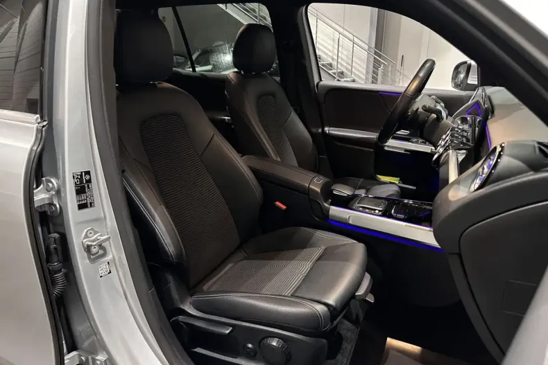 Mercedes-Benz GLB 200 (Clasa GLB) din 2021 cu 59.990 km - oferta MER188057 - foto 22