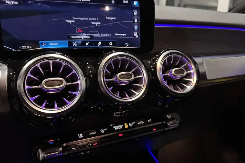 Mercedes-Benz GLB 200 (Clasa GLB) din 2021 cu 59.990 km - oferta MER188057 - foto 30