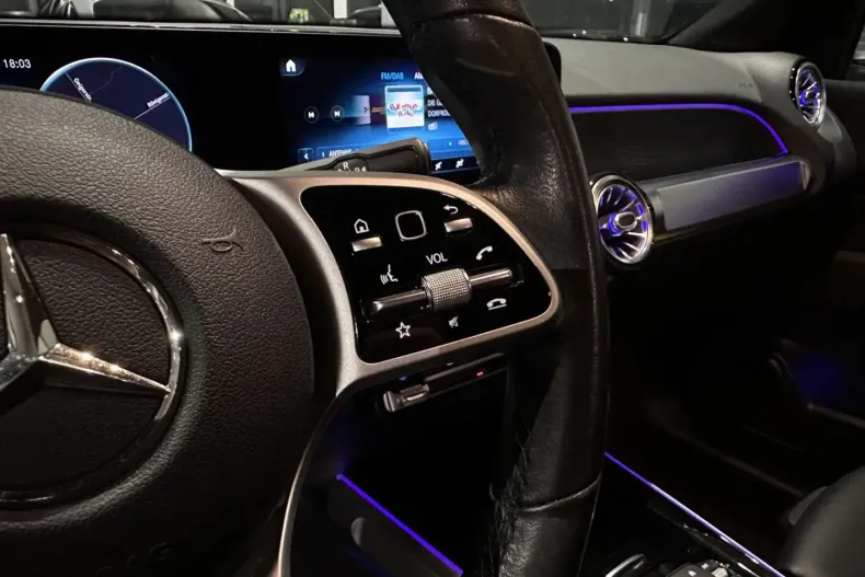 Mercedes-Benz GLB 200 (Clasa GLB) din 2021 cu 59.990 km - oferta MER188057 - foto 37