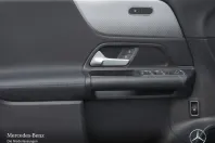 Mercedes-Benz GLA 250 (Clasa GLA) din 2022 cu 52.677 km - oferta MER188066 - foto 16