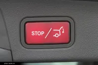 Mercedes-Benz GLA 250 (Clasa GLA) din 2022 cu 83.737 km - oferta MER188068 - foto 17