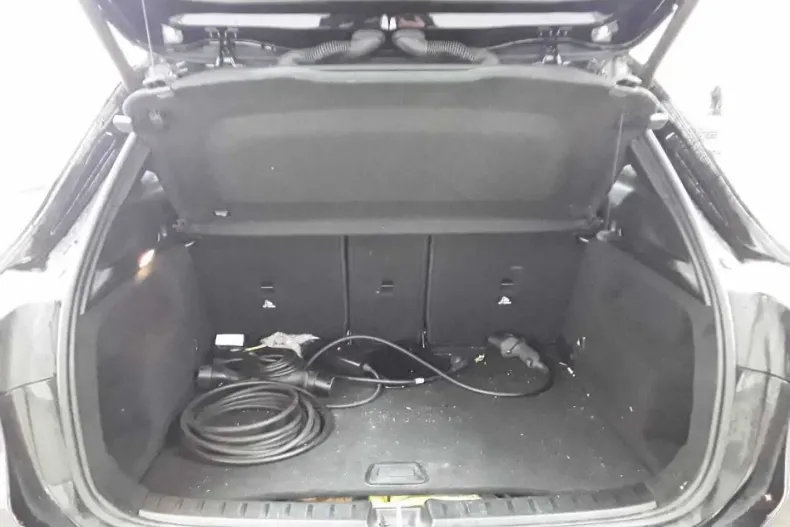 Mercedes-Benz GLA 250 (Clasa GLA) din 2022 cu 70.333 km - oferta MER188070 - foto 7