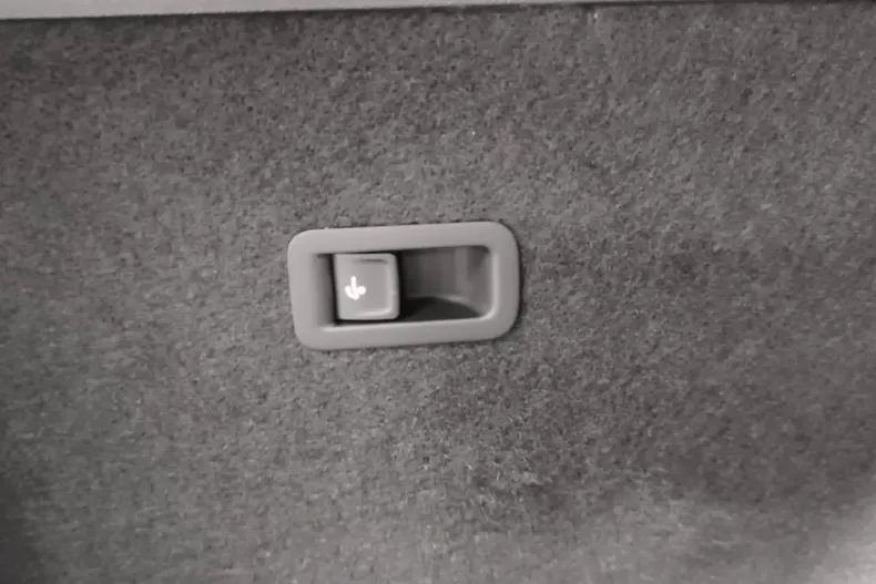 Cupra Formentor din 2025 cu 1.827 km - oferta CUP188091 - foto 13