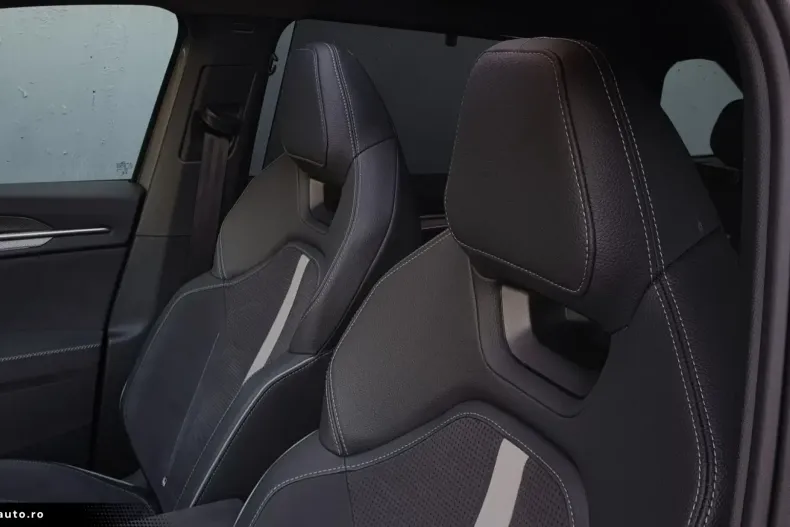 Skoda Kodiaq din 2025 cu 13.661 km - oferta SKO188093 - foto 9