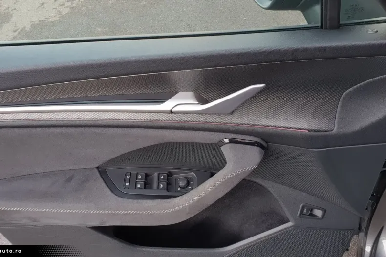 Skoda Kodiaq din 2025 cu 13.661 km - oferta SKO188093 - foto 17