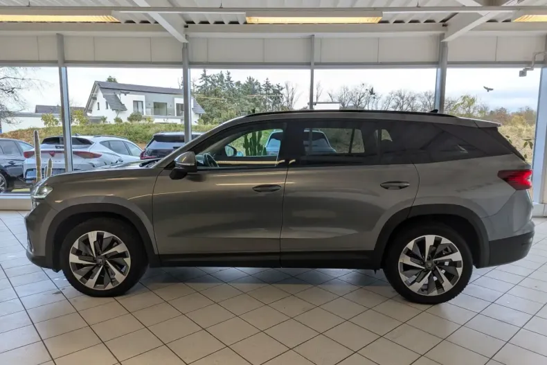 Skoda Kodiaq din 2025 cu 26.431 km - oferta SKO188094 - foto 3