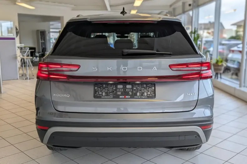 Skoda Kodiaq din 2025 cu 26.431 km - oferta SKO188094 - foto 5