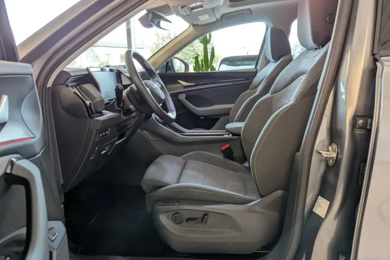 Skoda Kodiaq din 2025 cu 26.431 km - oferta SKO188094 - foto 11