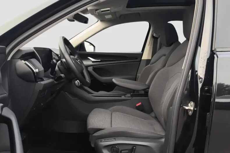 Skoda Kodiaq din 2025 cu 25.600 km - oferta SKO188095 - foto 8