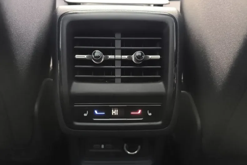 Skoda Kodiaq din 2025 cu 25.600 km - oferta SKO188095 - foto 15