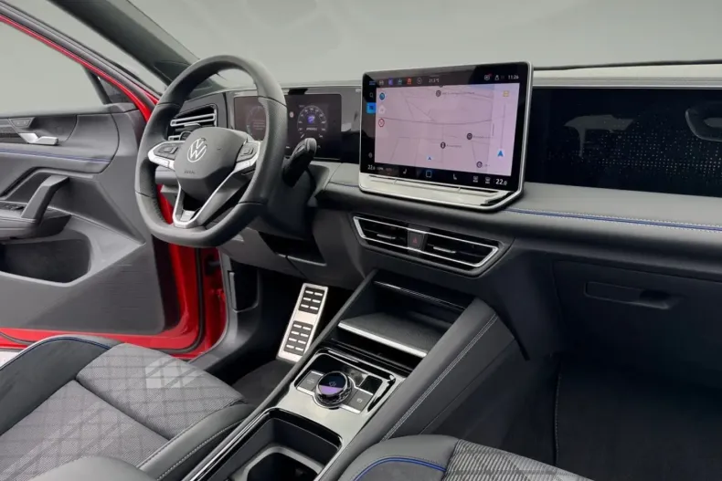 Volkswagen Tiguan din 2024 cu 12.447 km - oferta VOL188099 - foto 17