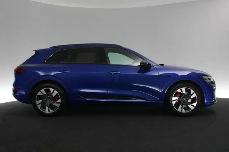 Audi Q8 e-tron din 2023 cu 51.202 km - oferta AUD188101 - foto 16