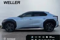 Toyota bZ4X din 2024 cu 2.310 km - oferta TOY188103 - foto 4