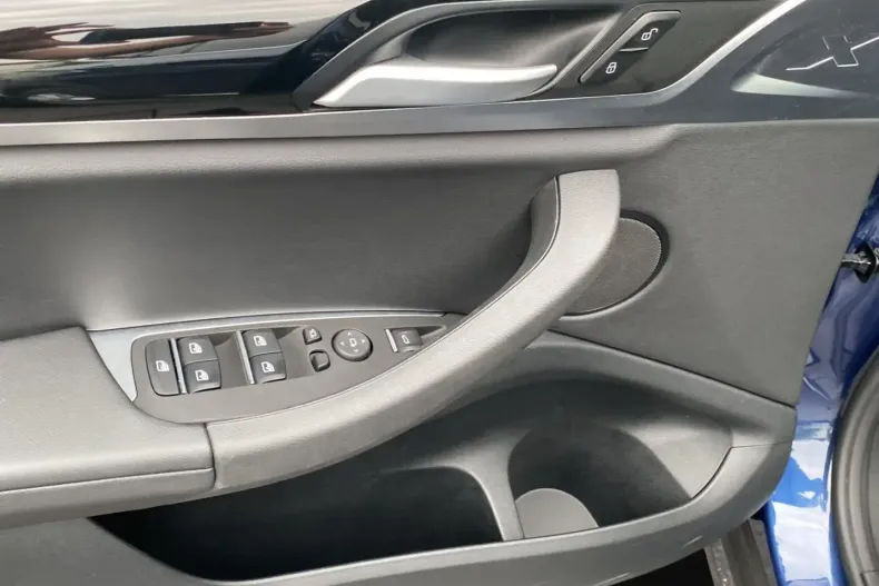 BMW X3 (Seria X) din 2024 cu 8.000 km - oferta BMW188110 - foto 2