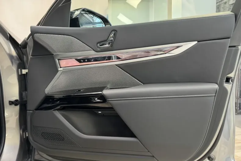 BMW M760 (Modele M) din 2025 cu 12.000 km - oferta BMW188116 - foto 35