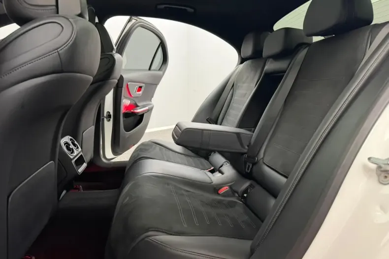 Mercedes-Benz C 300 (Clasa C) din 2022 cu 110.000 km - oferta MER188124 - foto 14