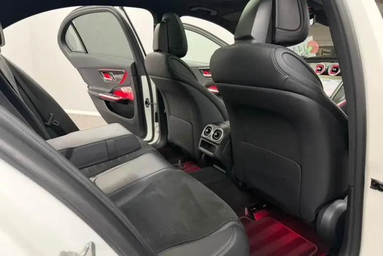 Mercedes-Benz C 300 (Clasa C) din 2022 cu 110.000 km - oferta MER188124 - foto 18