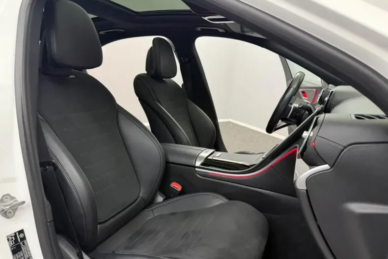 Mercedes-Benz C 300 (Clasa C) din 2022 cu 110.000 km - oferta MER188124 - foto 22