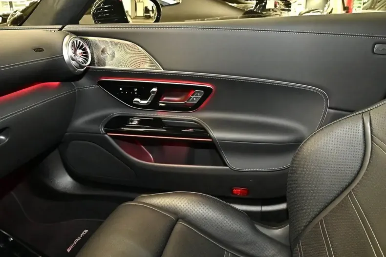 Mercedes-Benz AMG GT (Clasa GT) din 2024 cu 14.498 km - oferta MER188125 - foto 15