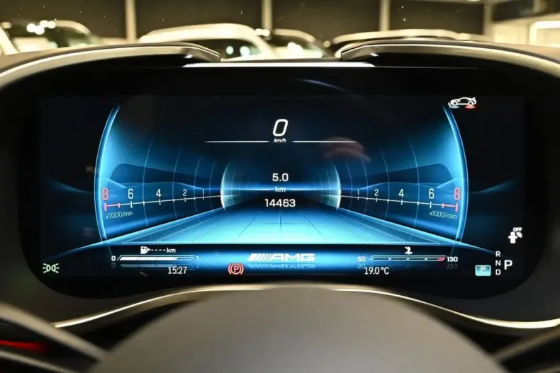 Mercedes-Benz AMG GT (Clasa GT) din 2024 cu 14.498 km - oferta MER188125 - foto 16