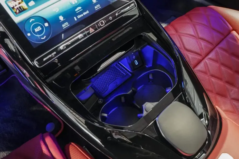 Mercedes-Benz AMG GT (Clasa GT) din 2025 cu 9.887 km - oferta MER188129 - foto 17