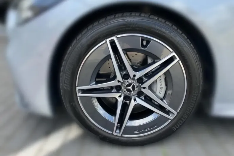 Mercedes-Benz C 200 (Clasa C) din 2024 cu 13.870 km - oferta MER188139 - foto 5