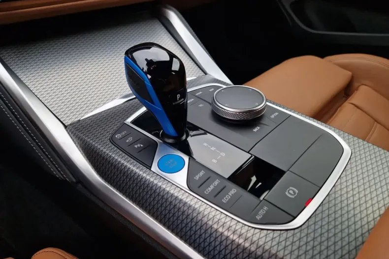 BMW i4 (Seria i) din 2022 cu 29.131 km - oferta BMW188140 - foto 16