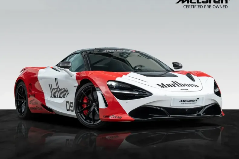 McLaren 720S din 2022 cu 4.250 km - oferta MCL188142 - foto 1