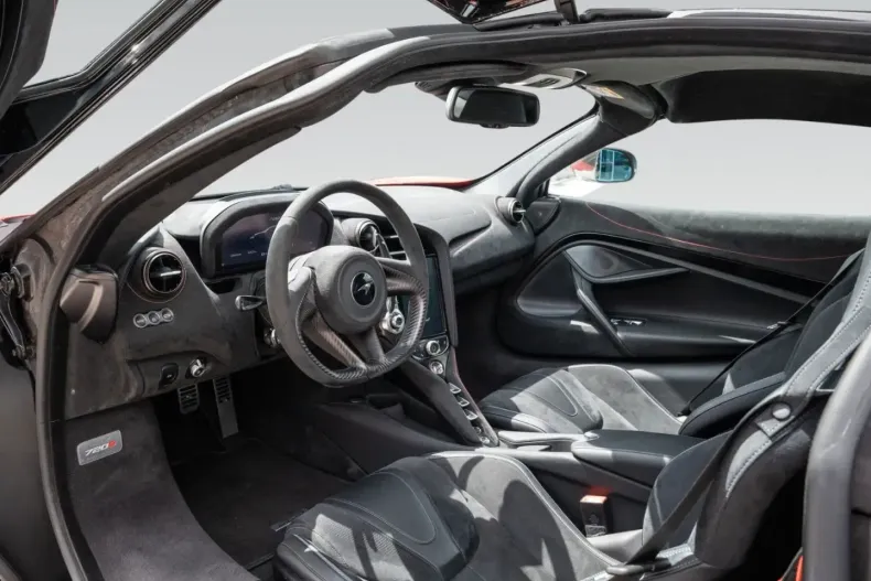 McLaren 720S din 2022 cu 4.250 km - oferta MCL188142 - foto 6