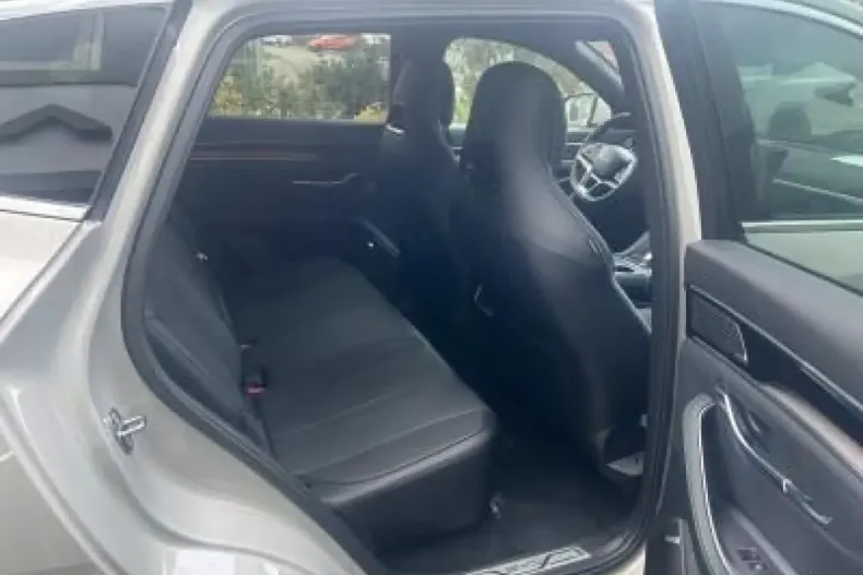 BYD SEAL U din 2025 cu 2.500 km - oferta BYD188146 - foto 9