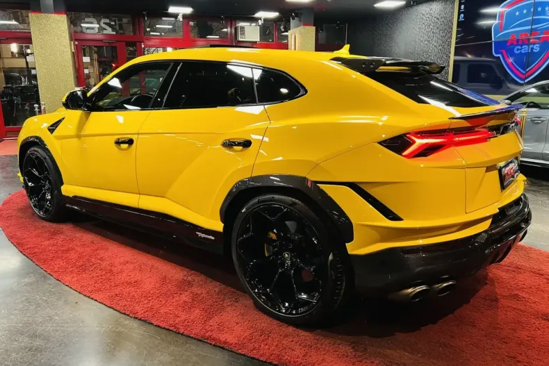 Lamborghini Urus din 2025 cu 9.550 km - oferta LAM188149 - foto 6