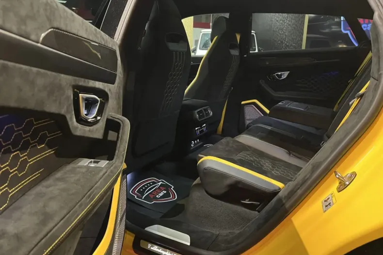 Lamborghini Urus din 2025 cu 9.550 km - oferta LAM188149 - foto 25