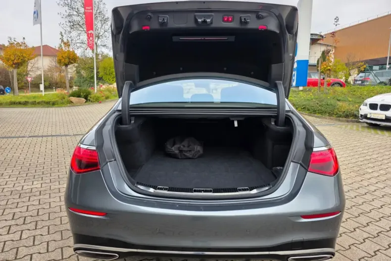 Mercedes-Benz S 580 (Clasa S) din 2022 cu 93.500 km - oferta MER188158 - foto 7