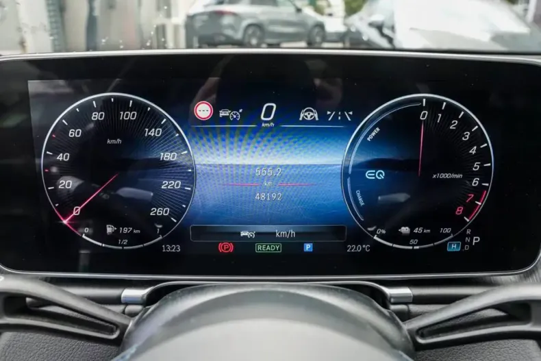 Mercedes-Benz S 580 (Clasa S) din 2022 cu 48.500 km - oferta MER188159 - foto 10