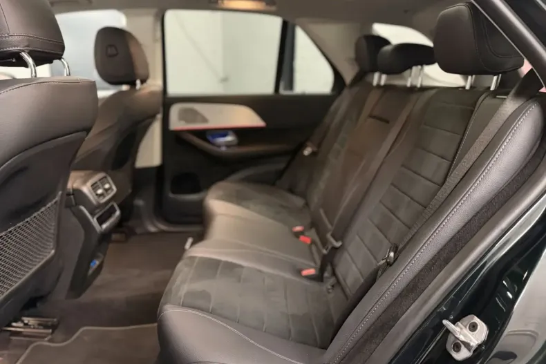 Mercedes-Benz GLE 300 (Clasa GLE) din 2024 cu 71.637 km - oferta MER188164 - foto 9